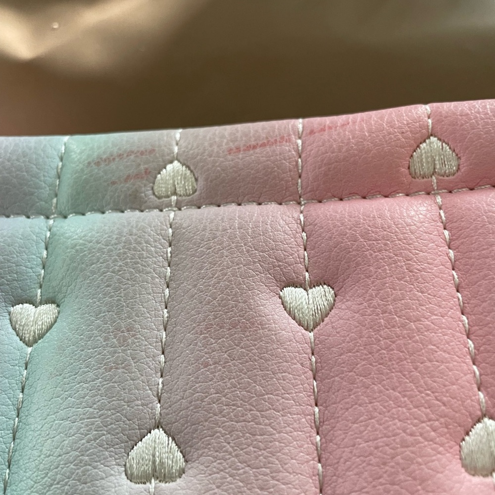 Luv Betsey by Betsey Johnson Ombre Pastel Quilted zip top Wristlet Bag pouch - Picture 8 of 10
